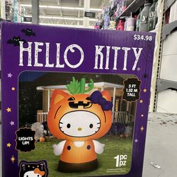 Hello Kitty Inflatable 