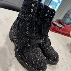 Boots Women
