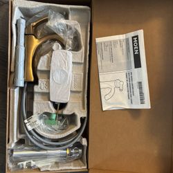 Moen  Bathroom Faucet 