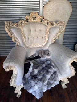 Baroque Style Ornate Tufted Armchair
