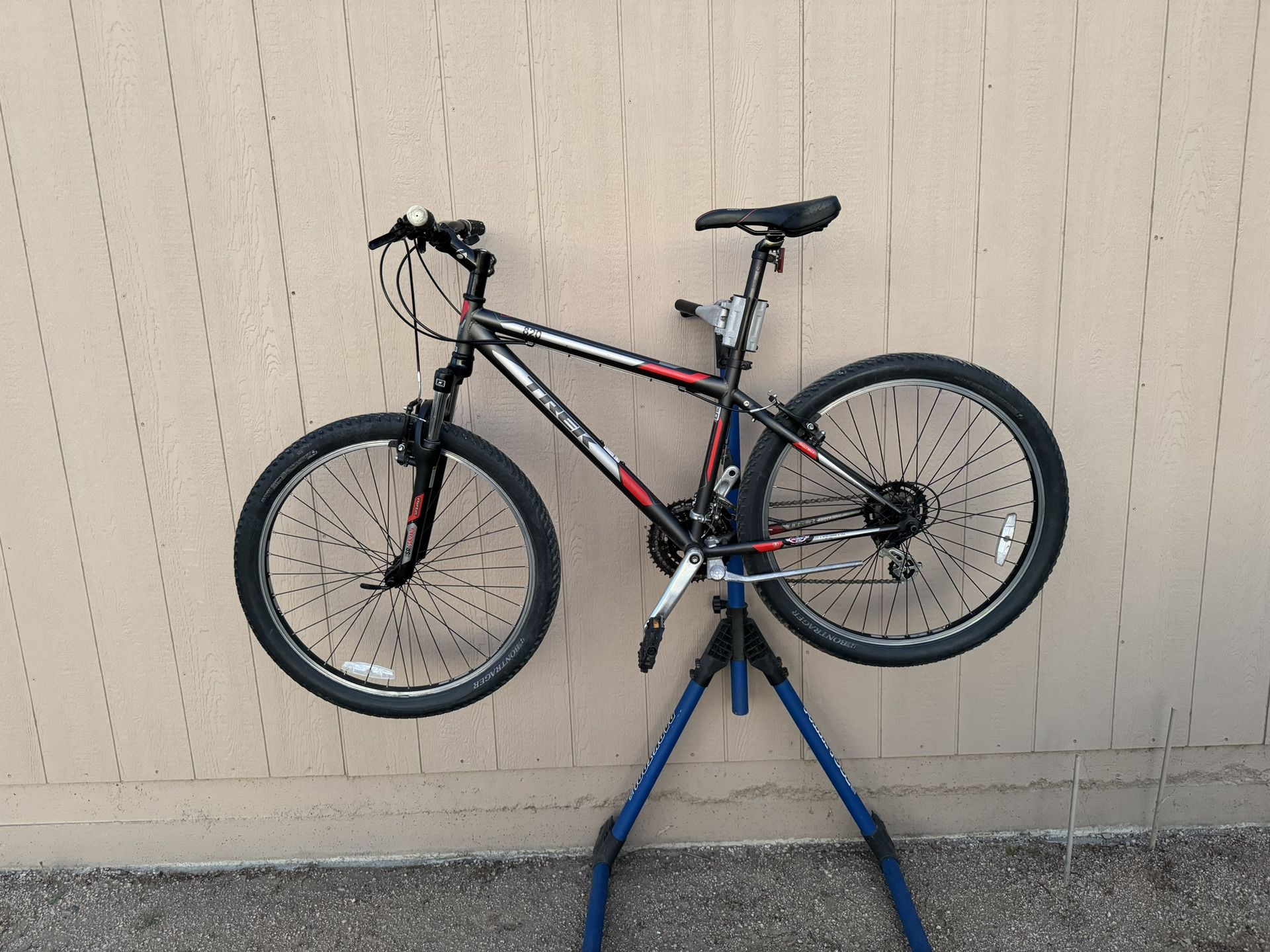 Trek 820 Mountain Bike, 16” frame.