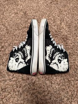 Skull black and white VANS men’s size 11.5