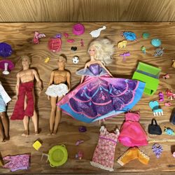 Barbies With Accessories