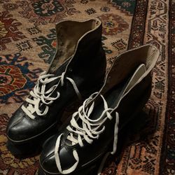 Vintage Roller Derby Size 10