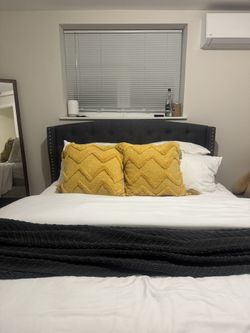 Queen Bedroom Set