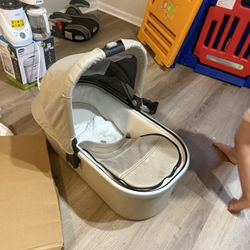 Uppa Baby Bassinet