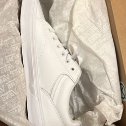 Men Vans Sneakers Size 9.5