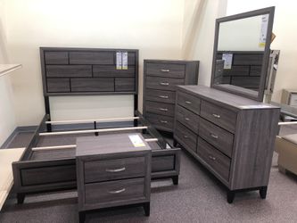 QUEEN BEDROOM SET
