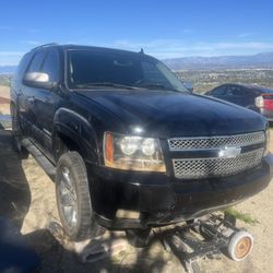 08 Chevy Tahoe Part out Or Full Truck From Auction 