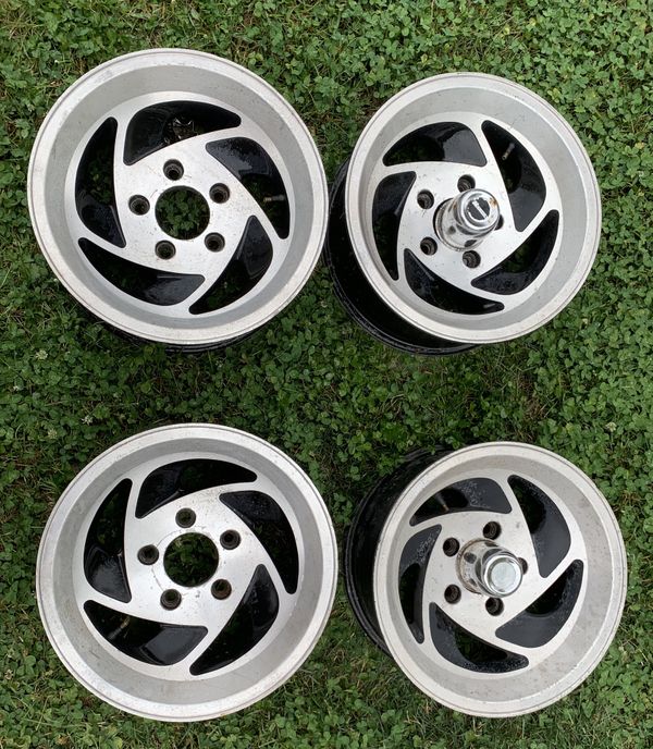 16” 5 lug Sawblade Wheels 5x5 bolt pattern, NO center caps. Please look