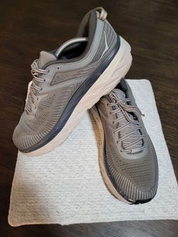 HOKA Bondi 7 Athletic Shoes, S I ze 11.5 - 2E