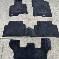 2021 Kia Sorento Carpeted Floor Mats 