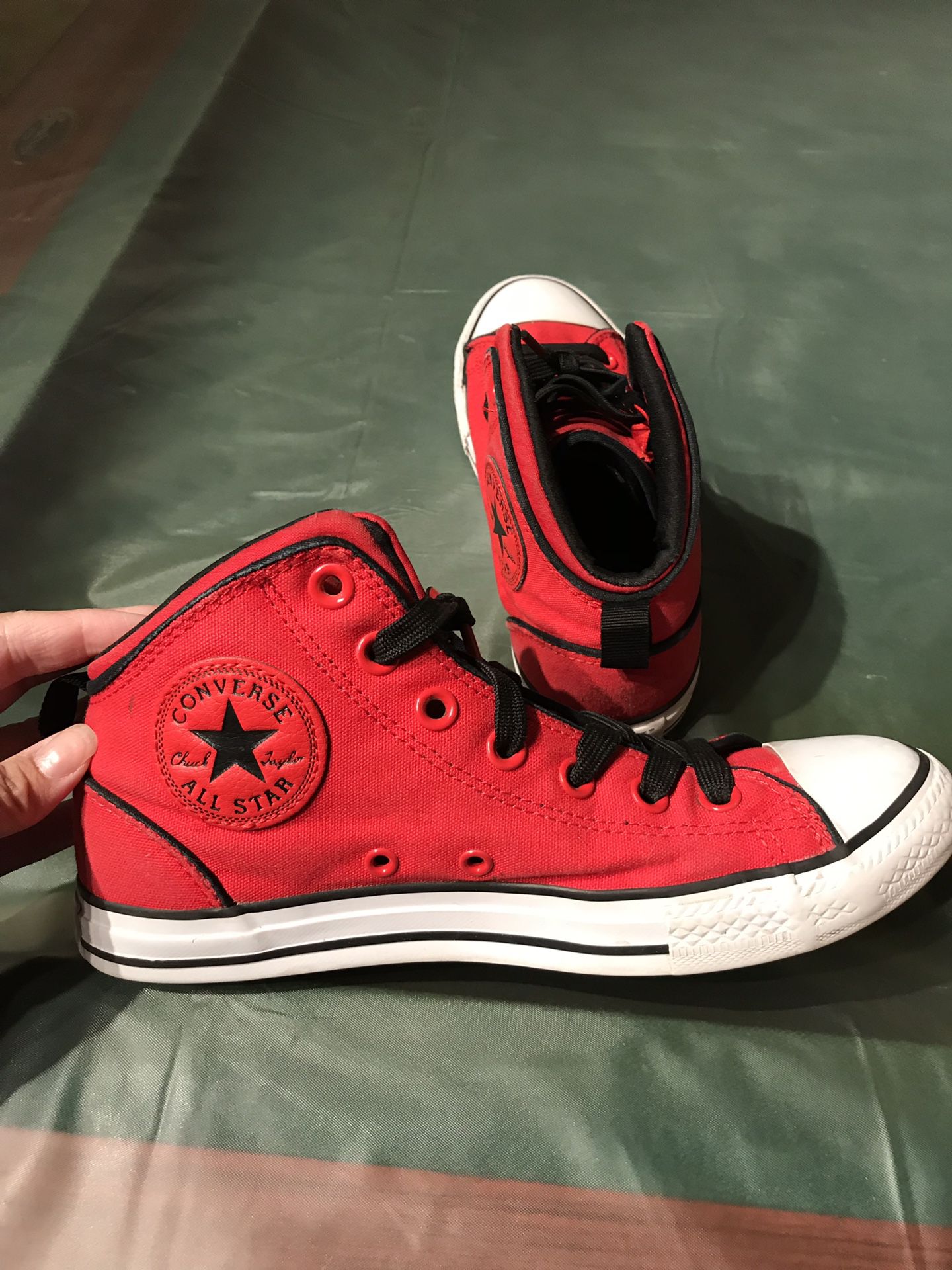 Kids Chuck Taylor’s Converse Sneakers