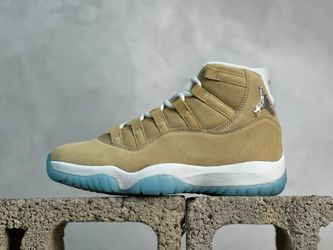 Air Jordan 11 Retro “H-TOWN” 2 (6)