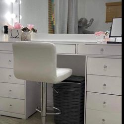Makeup Vanity 