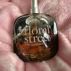 Floral street perfume 1.7oz