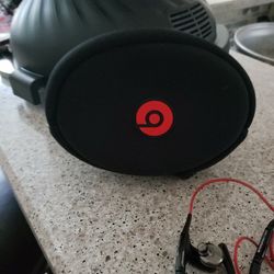 2 X Dr DRE POWER BEATS