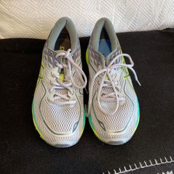 New Womens ASICS Running Gel Cumulus Shoes Size 10