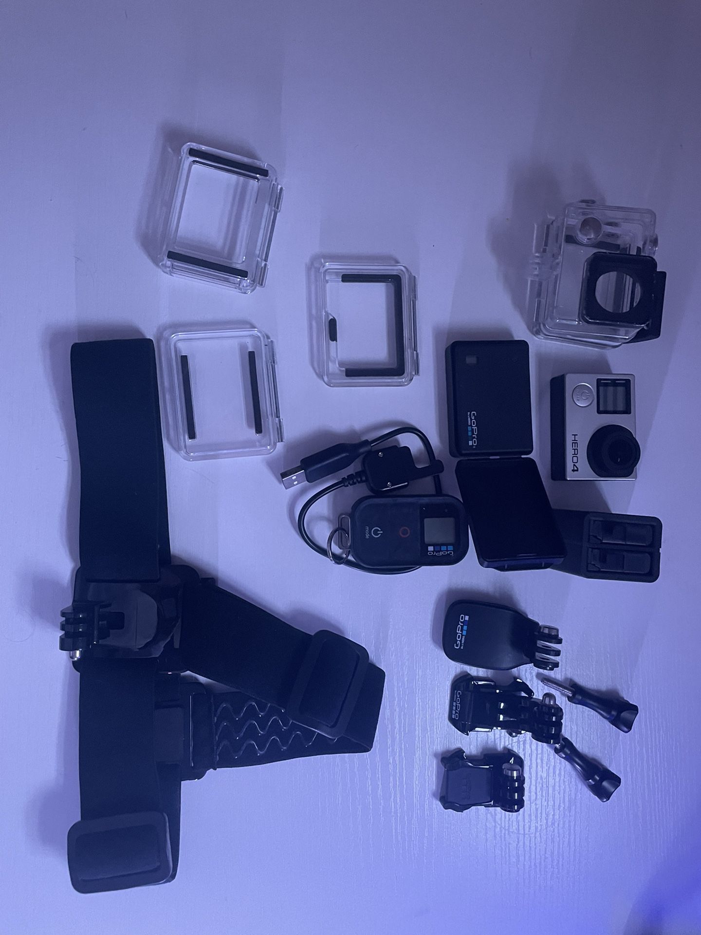 GoPro HERO4 Silver Camera + battery extender + remote control