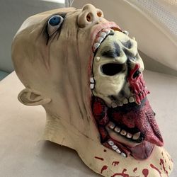 Skull Halloween Mask (Free With $20 Purchase)