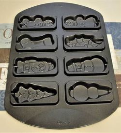 Wilton Christmas Cookie Pop Baking Pan .. new. Bristol Boro, Pa 19007