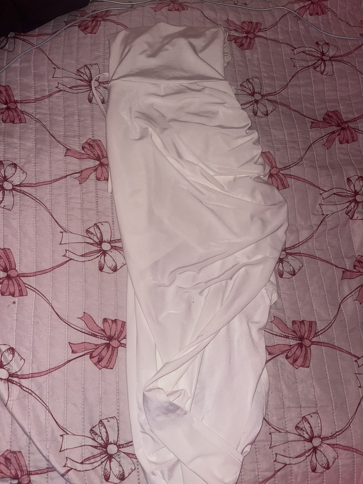 Dress with slit size XS