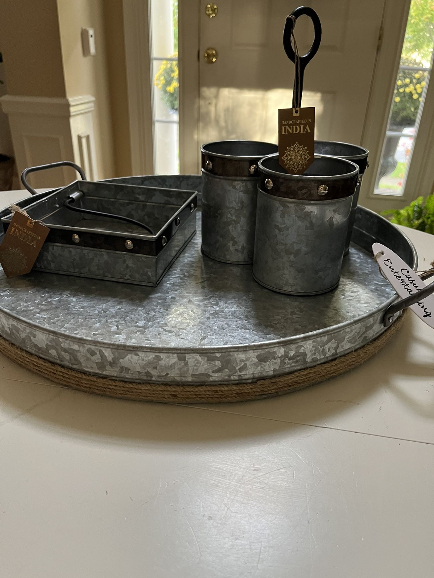 Entertaining Set NWT in metal and wrought iron handmade in India
