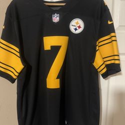 BIG BEN SIZE LARGE- $70