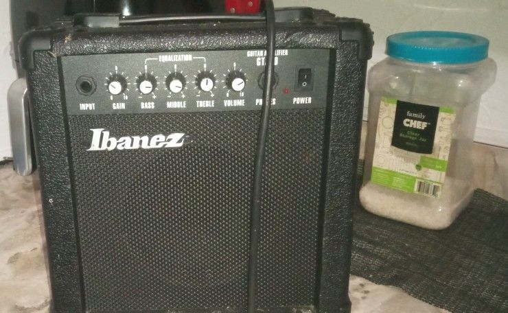 Ibanez Guitar Amp