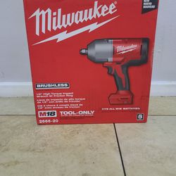 Milwaukee M18 Brushless 1/2 Impact