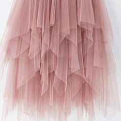 *Brand New*
Nude Pink Women's Flowy Tulle Skirt 
