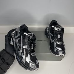 Balenciaga Runners