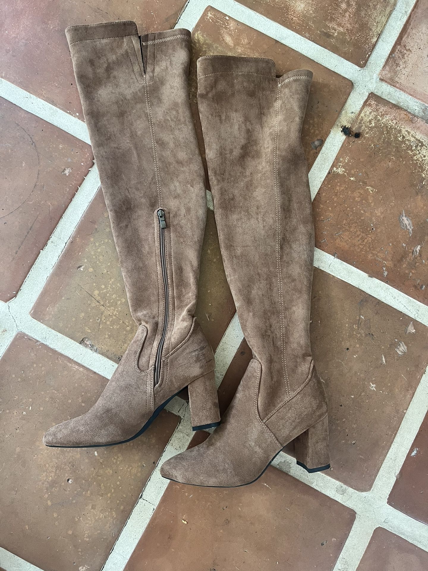 Women’s size 9 thigh high boots suede leather