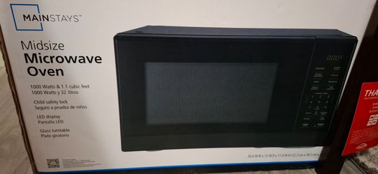Microwave new in box