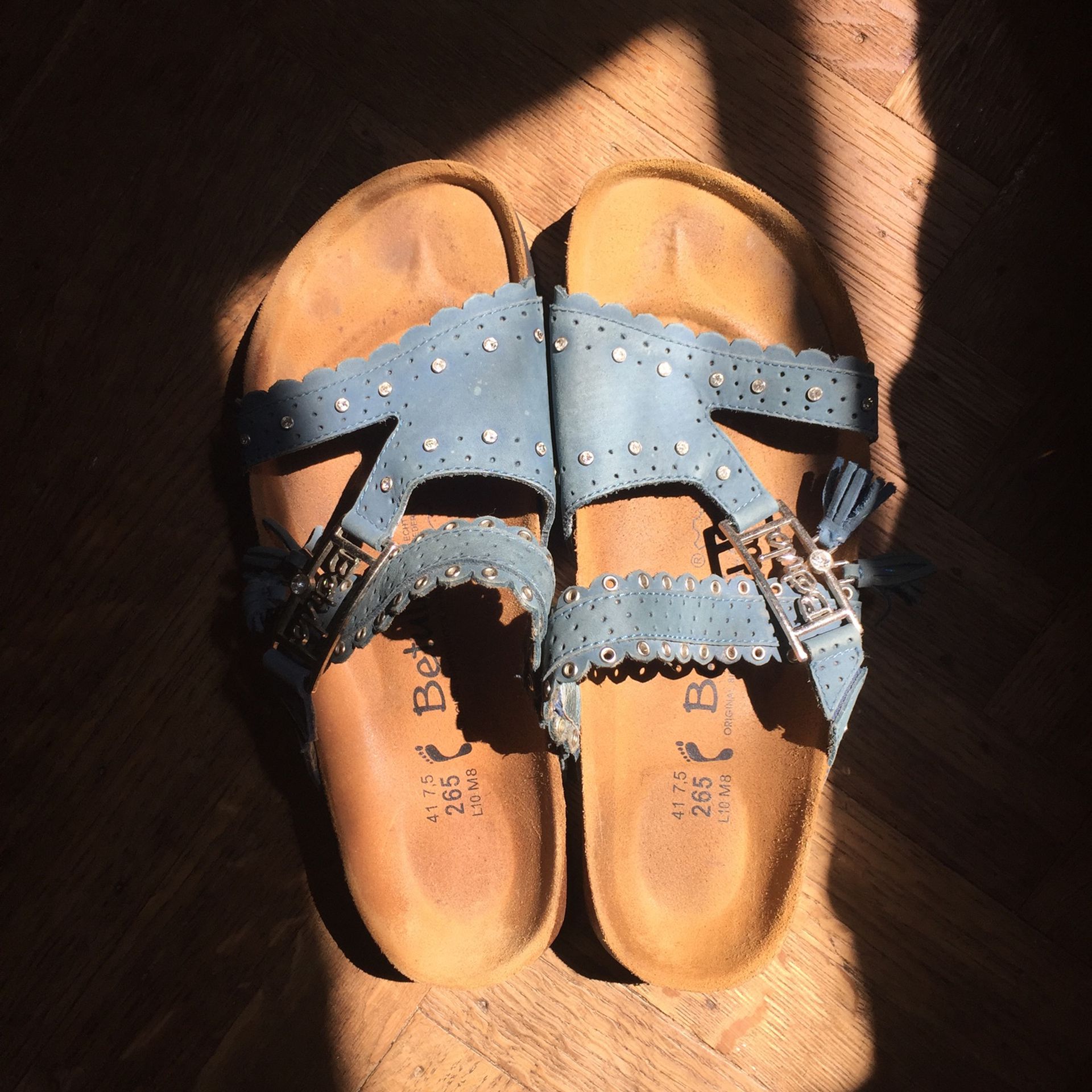 Birkenstock Women’s Leather Sandals / Slides