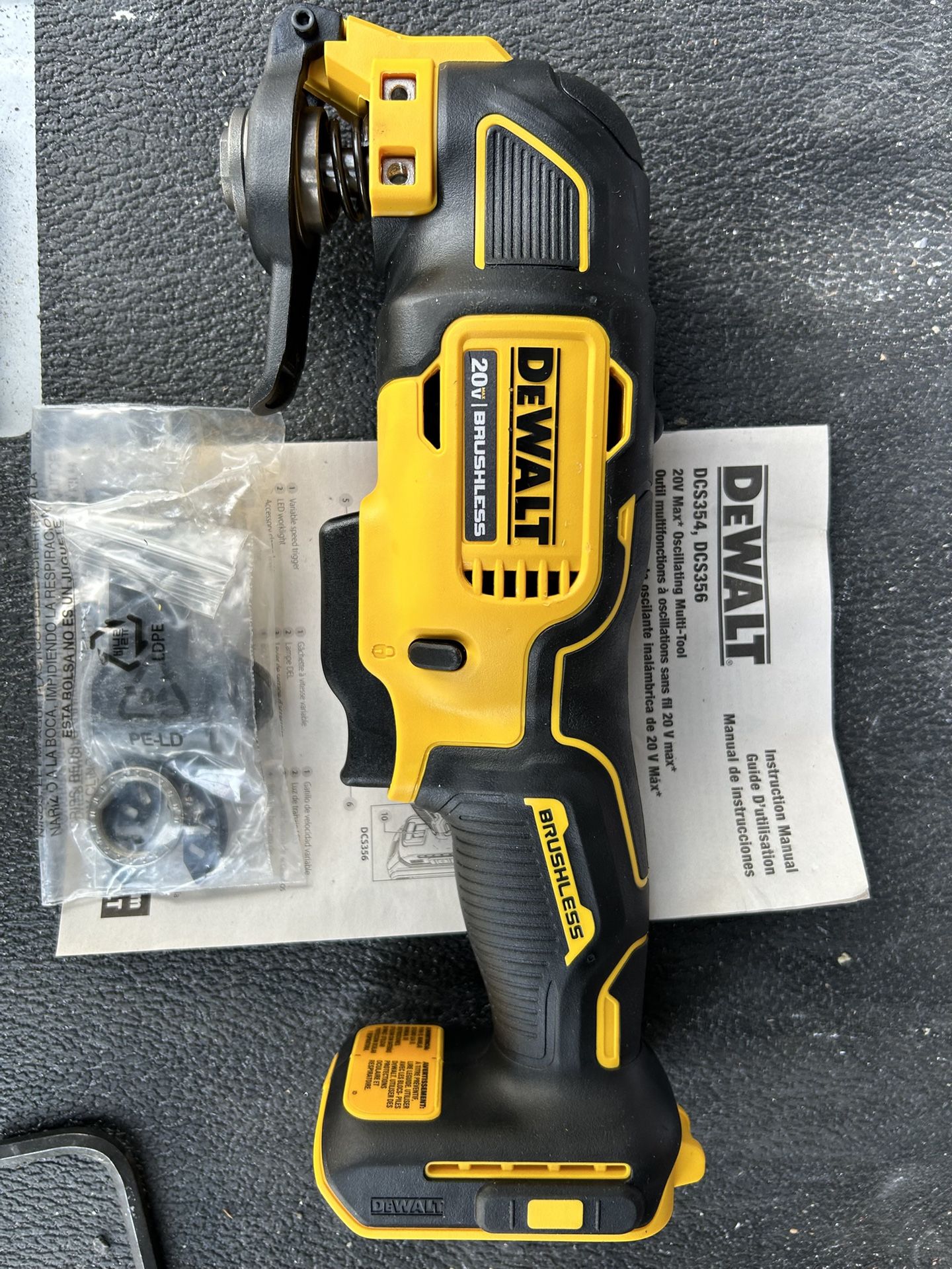 Dewalt multitool 20 volt max
