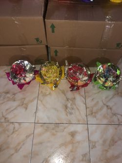 Tengo Cajas De Rosas En Cristal Esferas