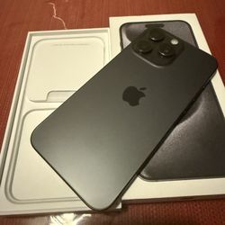 Mint iPhone 15 Pro Max AT&T Or Cricket Wireless Only  256 Gb