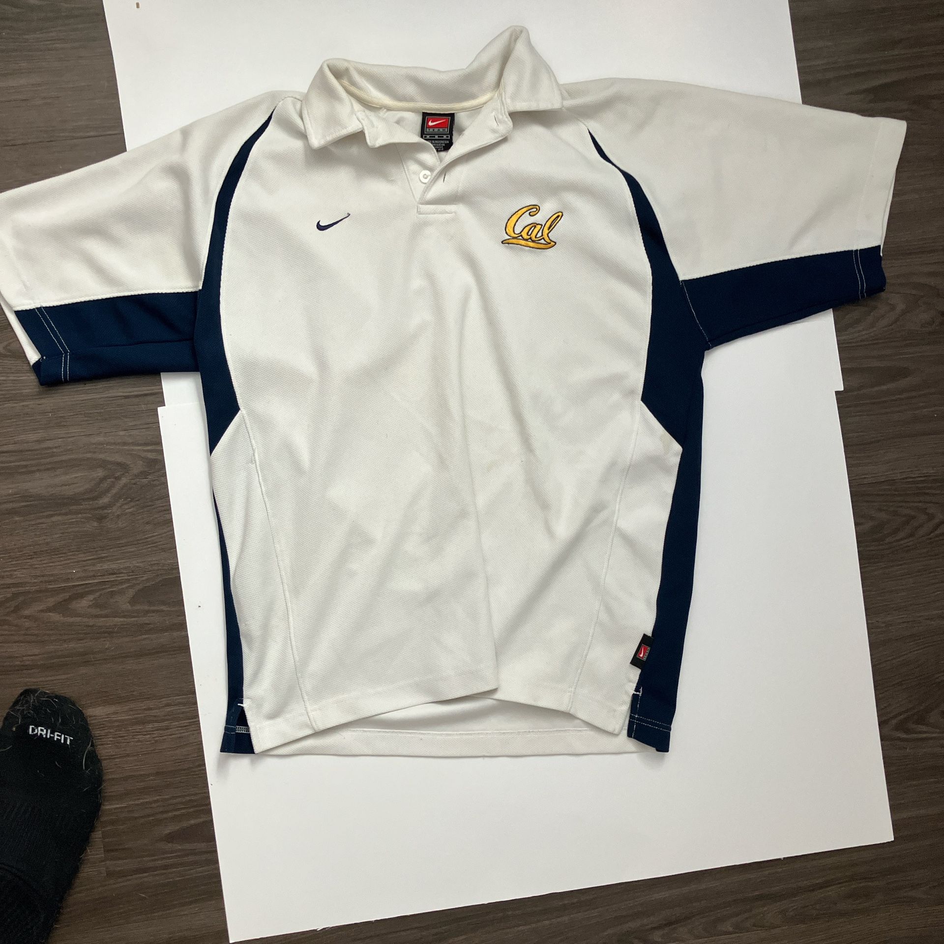 Vintage Nike Cal Bears White Polo Shirt Men’s Medium