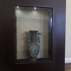 !ANTIQUE BRONZE CHINESE VASE, LUCKY PHOENIX WALL HANGING FRAMED WITH NIGHT LIGHT, ANTIQUES REPRODUCTION ITEM 4236C