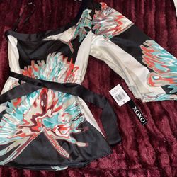 XOXO Right Open Sided Long Sleeve Blouse