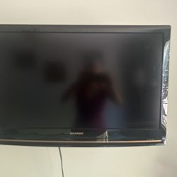TV With Built In DVD Player