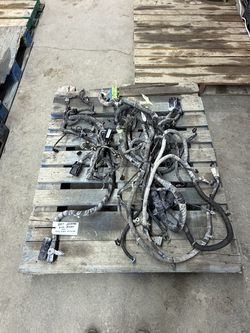 2017 Chevy Silverado 2500HD L5P 6.6L 4x4 Engine Wiring Harness OEM