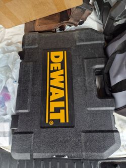 New Dewalt master mechanic set