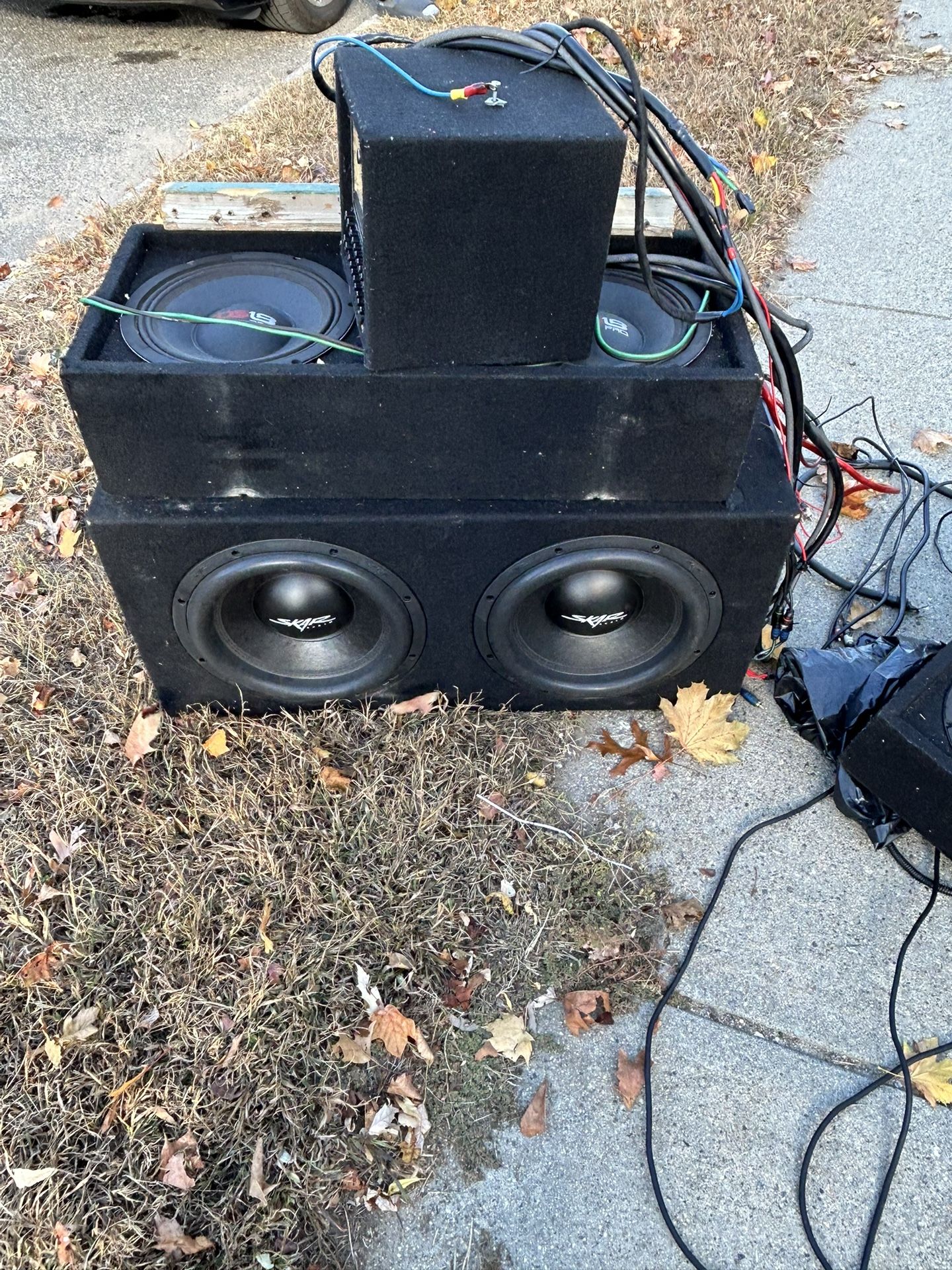 Just Skar Subwoofer 300$