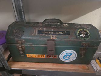 Cool vintage tool box full of tools