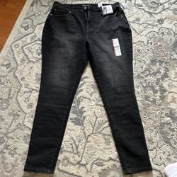 Brand New Time and Tru Womens High Rise Curvy Jeans Blk Size 14, 32in x 28.5in