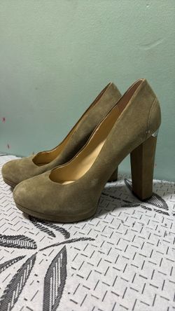 Micheal kors  heels size 8 1/2