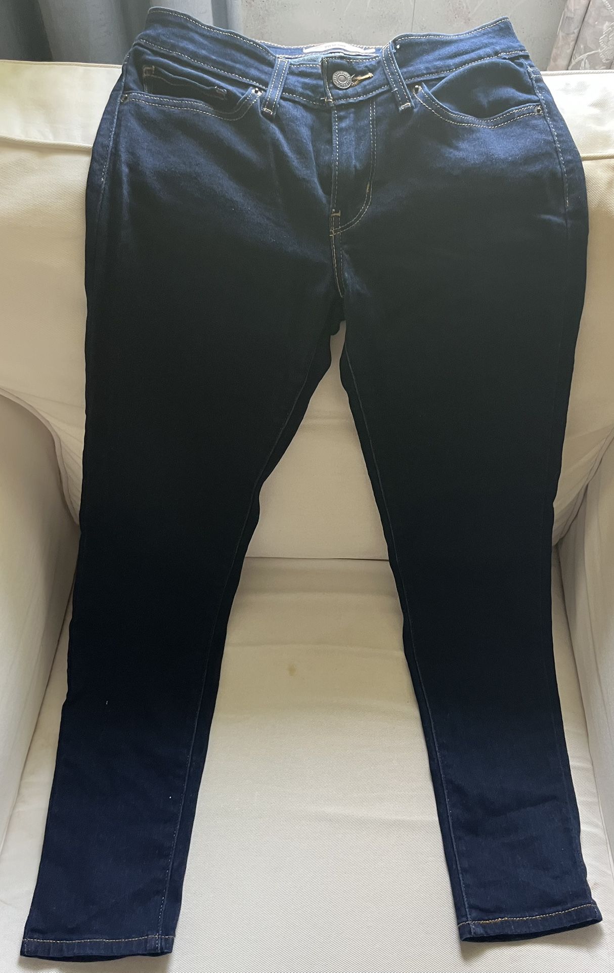 Women’s Levi Blue Jeans