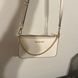 michael kors white bag 